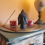 Gasthuis Wild Roses Amsterdam