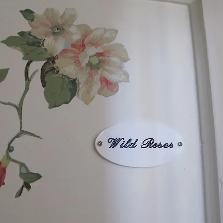Bed and Breakfast Wild Roses *